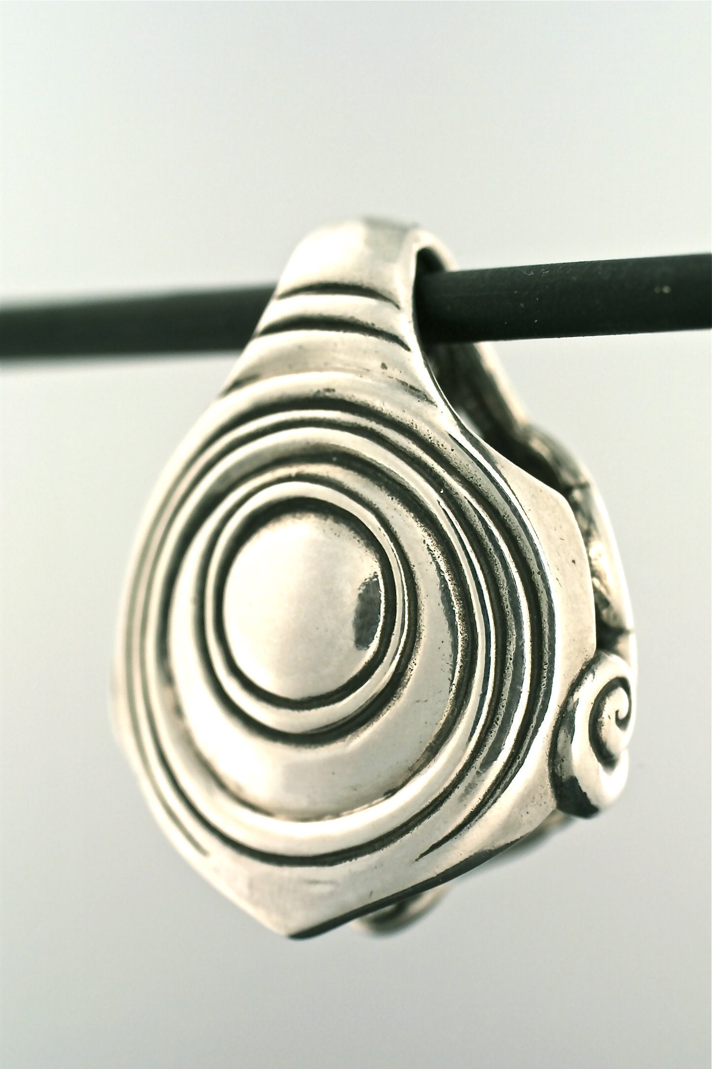 acanthus gong sterling silver bell jewelry necklace-back view